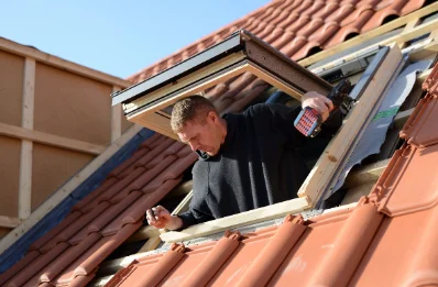 Pose de fenêtres de toit Velux à Aiglun